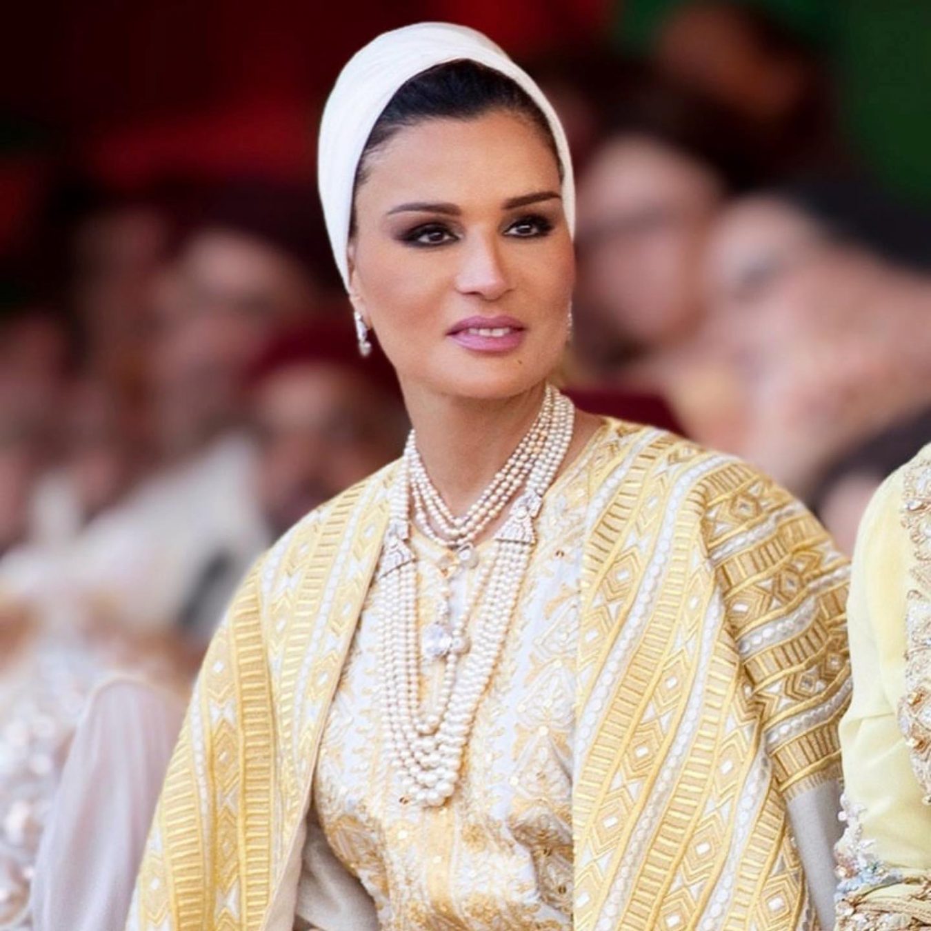 Jewels Of Her Highness Sheikha Moza - The Diamond Talk